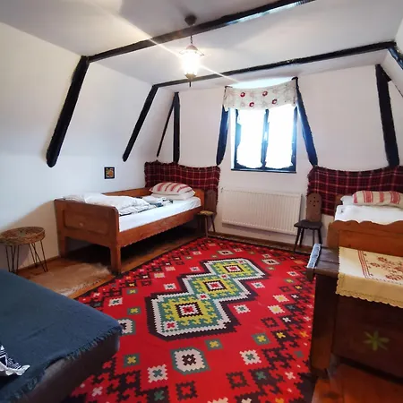 Complex Traditional Casa Din Vale Εξοχικό σπίτι