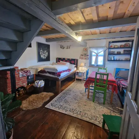 Complex Traditional Casa Din Vale * Breb